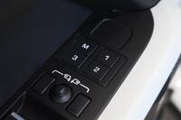 Land Rover Defender vaihtoauto