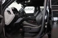 Land Rover Defender vaihtoauto