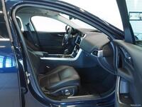 Jaguar XE vaihtoauto