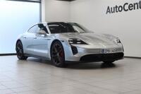 Porsche Taycan vaihtoauto