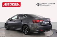 Toyota Avensis vaihtoauto