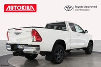 Toyota Hilux vaihtoauto
