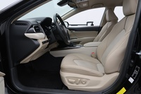 Toyota Camry vaihtoauto