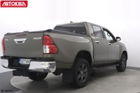 Toyota Hilux vaihtoauto