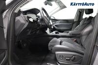 Audi Q8 e-tron vaihtoauto