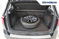 Volkswagen Golf Sportsvan vaihtoauto