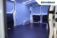 Nissan Primastar vaihtoauto