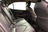 Toyota Camry vaihtoauto