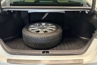 Toyota Camry vaihtoauto