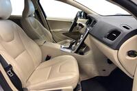 Volvo V60 Cross Country vaihtoauto