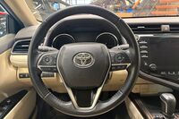 Toyota Camry vaihtoauto