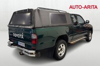 Toyota Hilux vaihtoauto