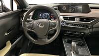 Lexus UX vaihtoauto
