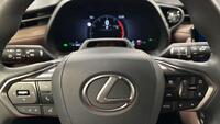 Lexus LBX vaihtoauto