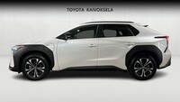 Toyota bZ4X vaihtoauto
