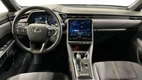 Lexus LBX vaihtoauto