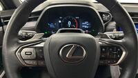 Lexus LBX vaihtoauto