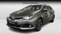Toyota Auris vaihtoauto