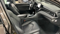 Toyota Camry vaihtoauto