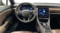 Lexus LBX vaihtoauto