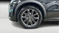 Lexus LBX vaihtoauto