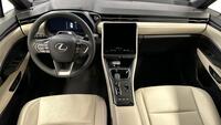 Lexus LBX vaihtoauto