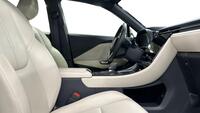 Lexus LBX vaihtoauto