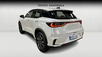 Lexus LBX vaihtoauto