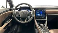 Lexus LBX vaihtoauto