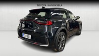 Lexus LBX vaihtoauto