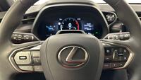 Lexus LBX vaihtoauto