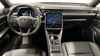 Lexus LBX vaihtoauto