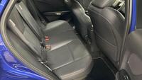 Lexus LBX vaihtoauto