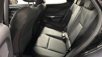 Lexus LBX vaihtoauto