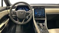 Lexus LBX vaihtoauto