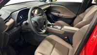 Lexus LBX vaihtoauto