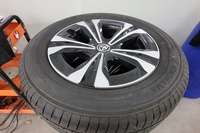 Toyota bZ4X vaihtoauto