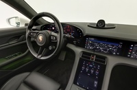 Porsche Taycan vaihtoauto