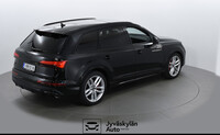 Audi Q7 vaihtoauto