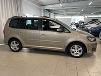 Volkswagen Touran vaihtoauto