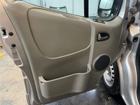 Opel Vivaro vaihtoauto
