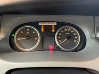 Opel Vivaro vaihtoauto