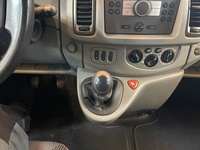 Opel Vivaro vaihtoauto