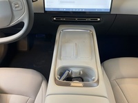 XPENG P7+ vaihtoauto