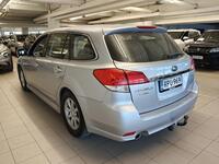 Subaru Legacy vaihtoauto