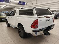 Toyota Hilux vaihtoauto