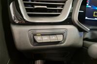 Mitsubishi Grandis vaihtoauto