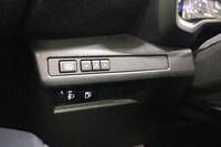 Lexus LBX vaihtoauto