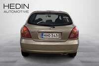 Nissan Almera vaihtoauto