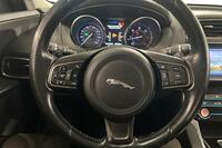 Jaguar XE vaihtoauto